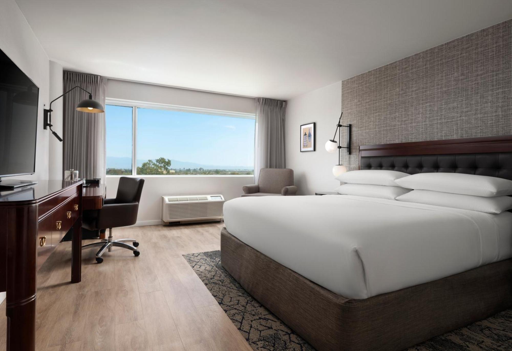Sheraton Ontario Airport Hotel Ngoại thất bức ảnh