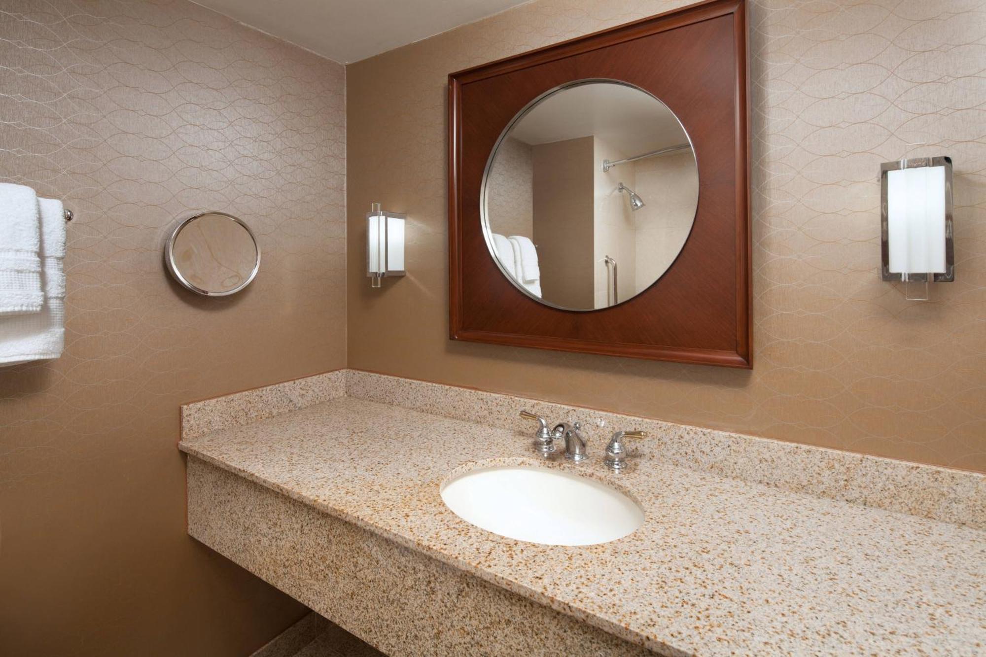 Sheraton Ontario Airport Hotel Ngoại thất bức ảnh