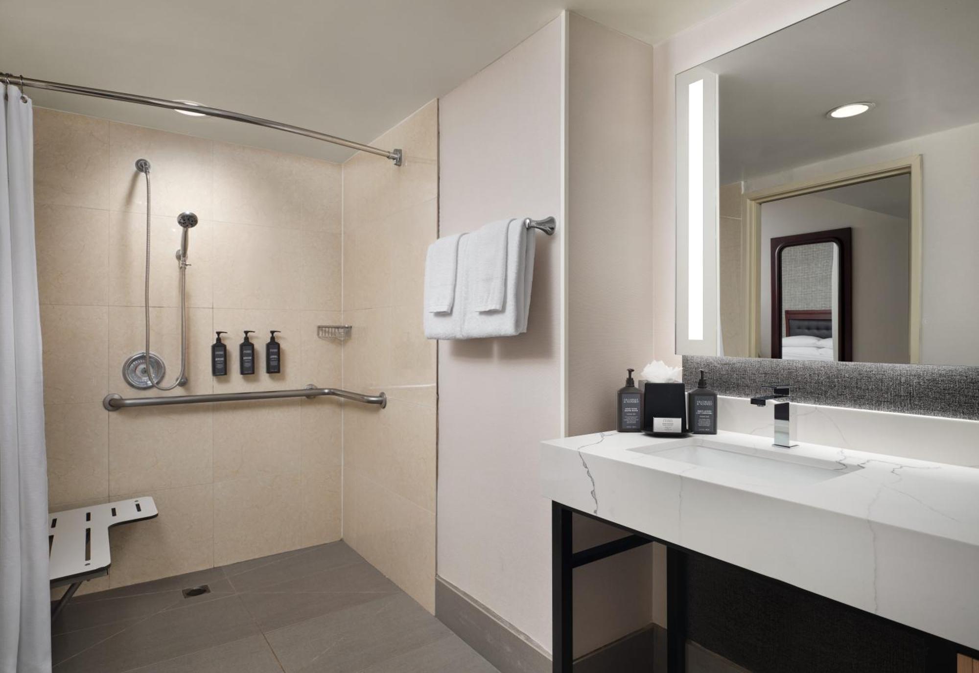 Sheraton Ontario Airport Hotel Ngoại thất bức ảnh